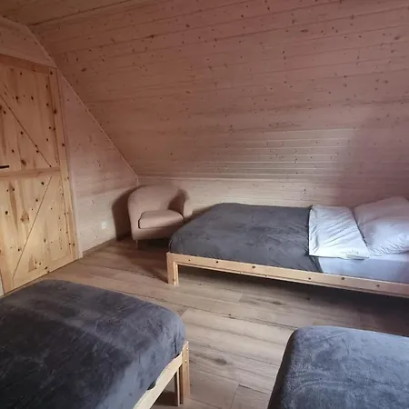 度假居 Dziupla U Szpaka Kątno